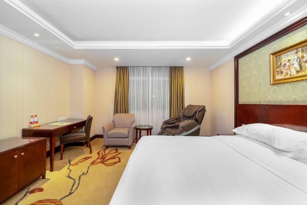 Vienna Hotel Dongguan Houjie Exhibition Center Exterior foto