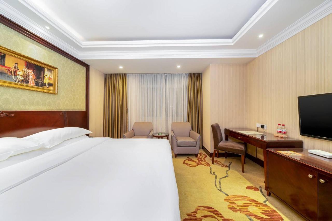 Vienna Hotel Dongguan Houjie Exhibition Center Exterior foto