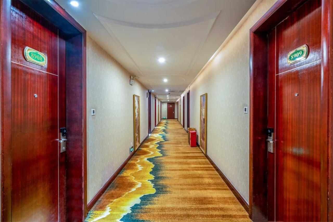 Vienna Hotel Dongguan Houjie Exhibition Center Exterior foto